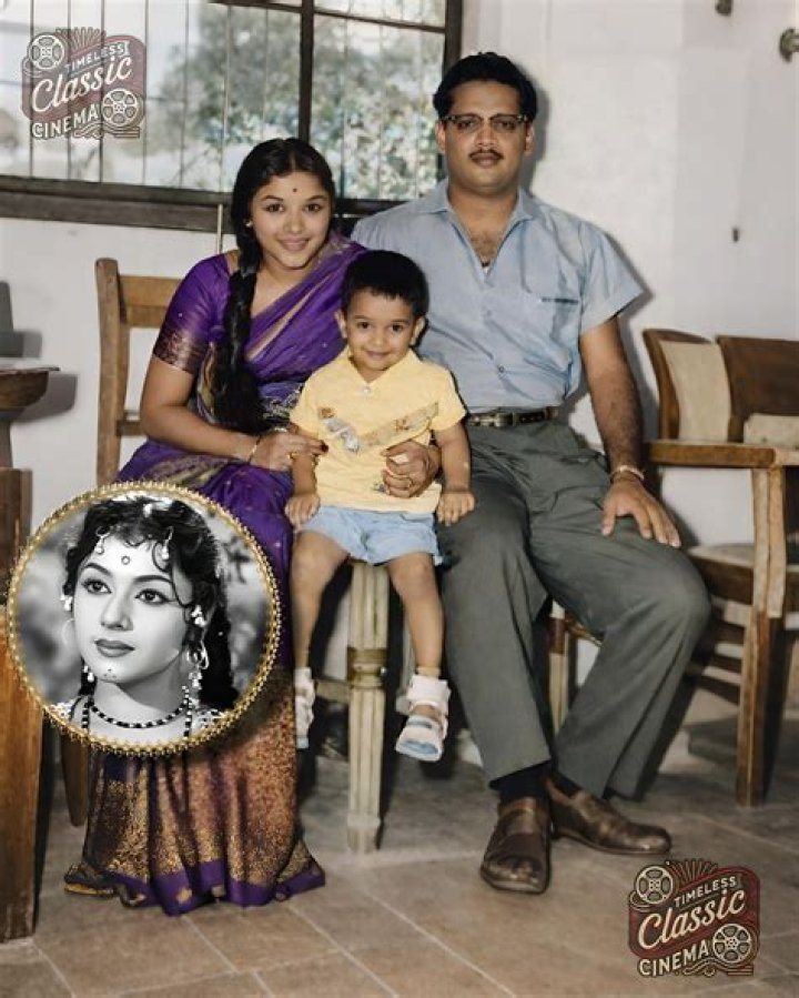 Actress's Life After Fame: Exploring Paths Beyond the Limelight