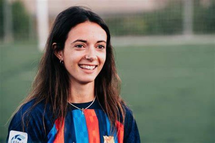 Aitana Bonmat&iacute; Partner: Exploring the Life, Career, and Collaborations