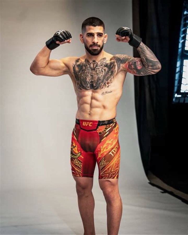 Alexander Topuria: Stepping Into His Own Spotlight