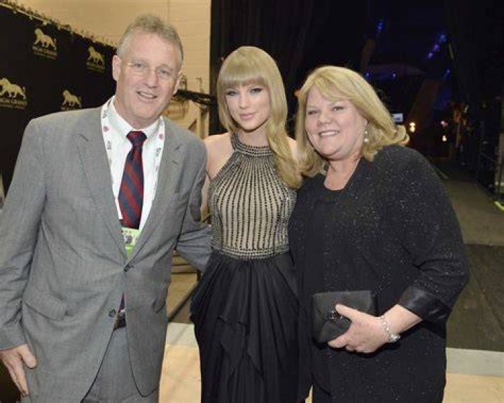 Andrea Swift: The Heart Behind Taylor Swift's Incredible Journey