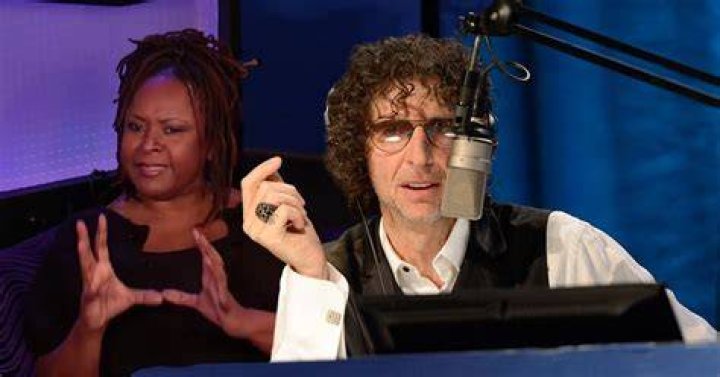 Are Robin Quivers and Howard Stern Friends? Unpacking a Unique Bond