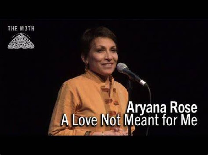 Aryana Rose's Viral Love Story: A Moth Performance That Resonated Globally