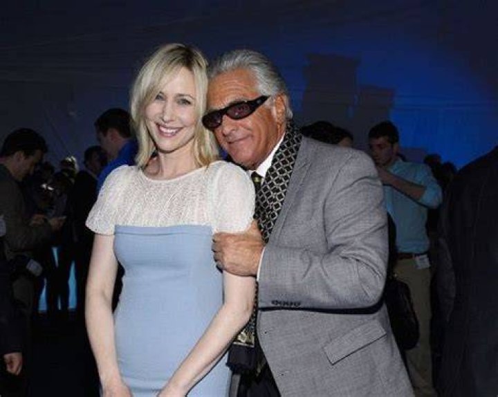 Barry Weiss Married: Unpacking the Collector's Relationship Status