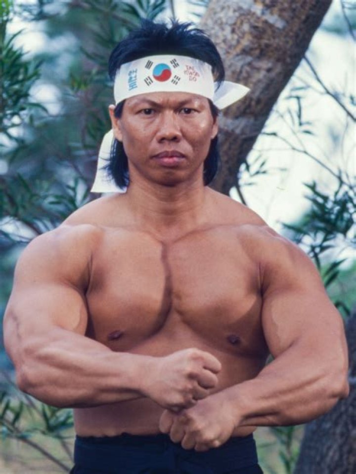Bolo Yeung Bodybuilding: The Journey of a Martial Arts Legend into the World of Muscles
