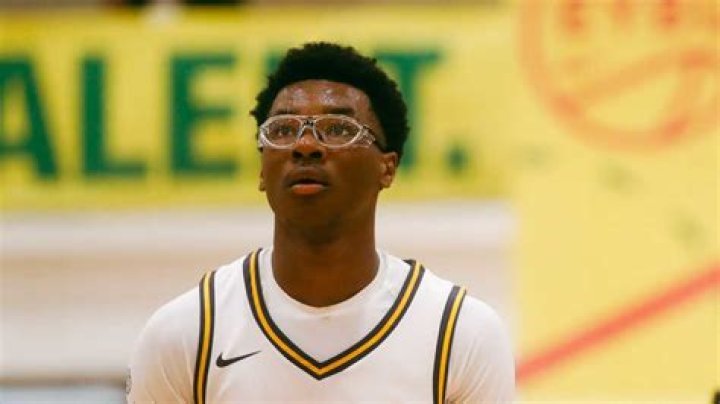 Bryce James: Charting His Own Path in Basketball's Next Generation