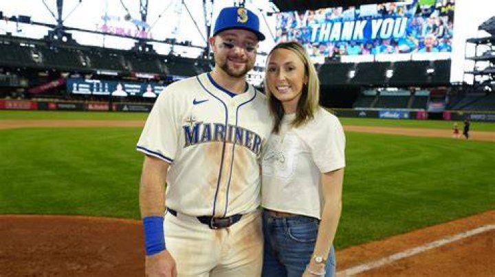 Cal Raleigh's Wife: A Look at the Mariners Star's Family Life and Recent Joy