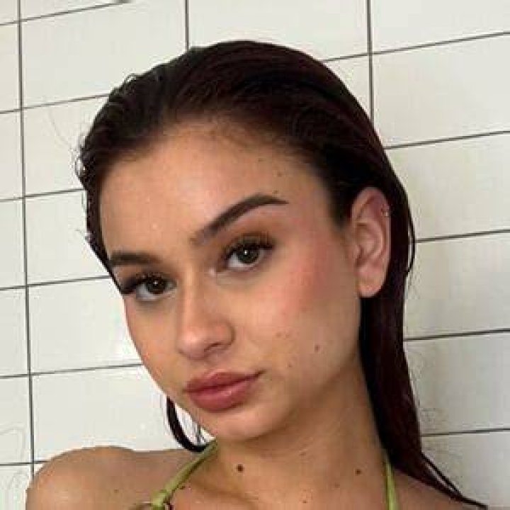 Clarifying the Buzz Around Andie Elle OnlyFans Photos: What You Need to Know