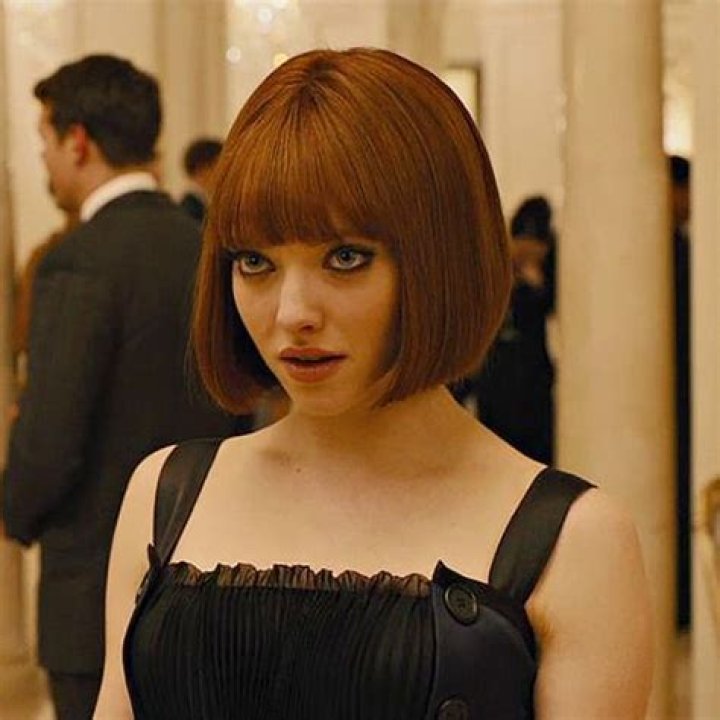 Did Amanda Seyfried Wear a Wig in 'In Time'? Unraveling the Mystery Behind Sylvia Weis's Iconic Hair