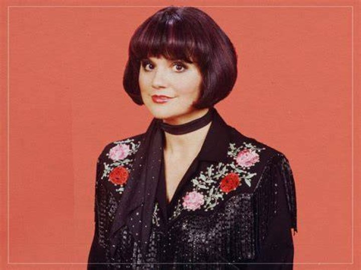 Did Linda Ronstadt Sing "Oh Baby Baby"? Unraveling a Classic Song Mystery
