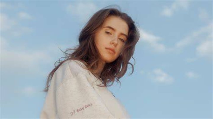 Discover Clairo's Real Name: The Story Behind Claire Cottrill