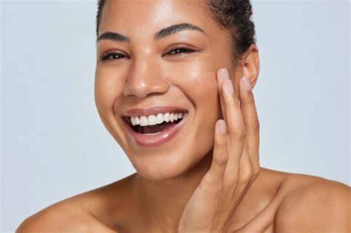 Discover the Glow of Jolie Poirier: Clean Water, Radiant Skin, and a Humanitarian Spirit