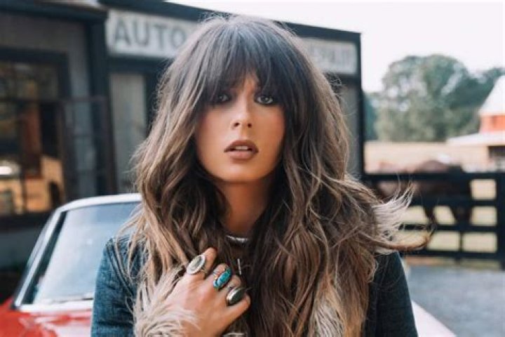 Discovering Ellie Langley: A Rising Voice in Country Music Today