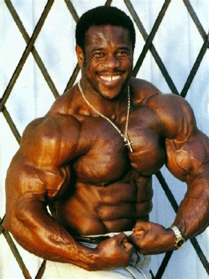 Discovering Hattie James: A Look at the British Bodybuilding Sensation