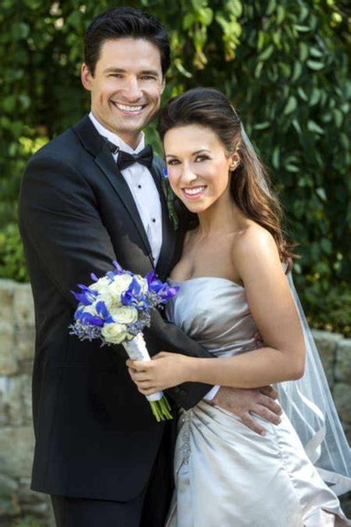 Discovering Lacey Chabert's Husband: The Private World of David Nehdar
