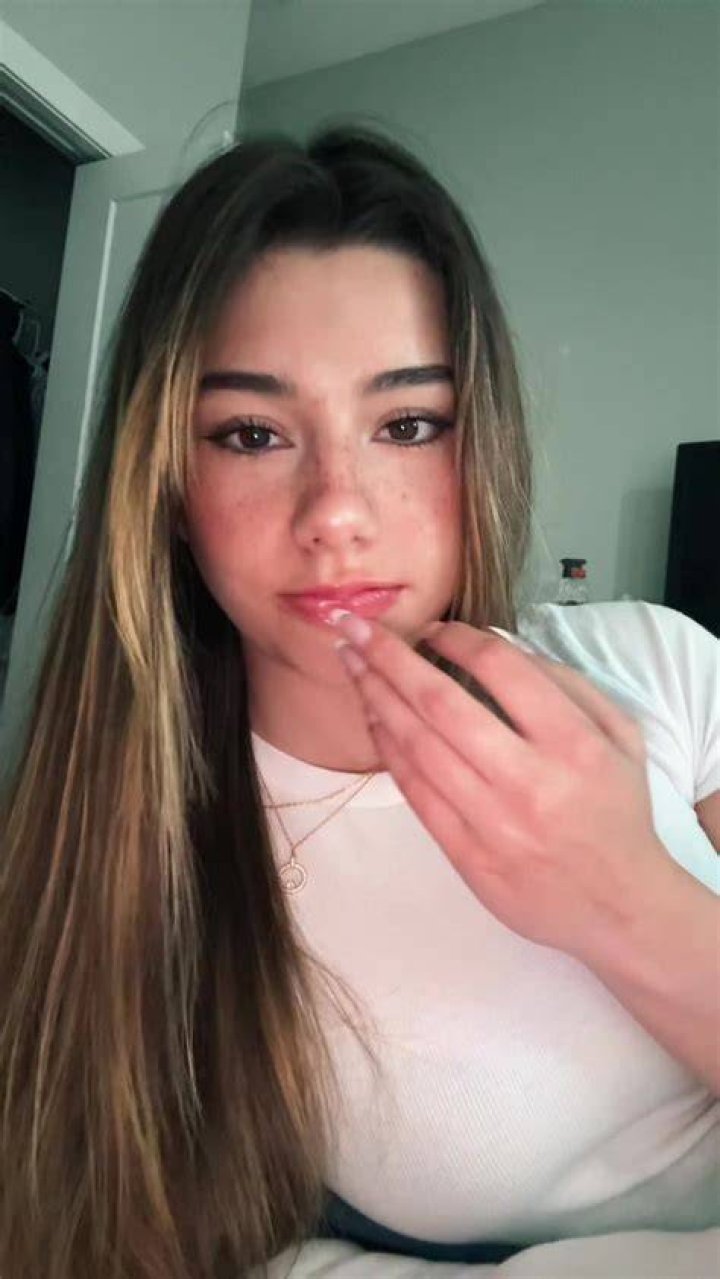 Discovering Mikayla Campinos: Your Go-To for TikTok Fun and Relatable Moments