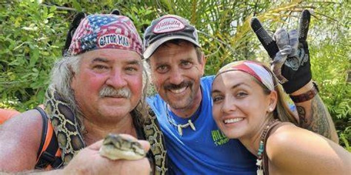 Discovering the Faces of the Swamp People Cast: Your Guide to Season 15 and Beyond