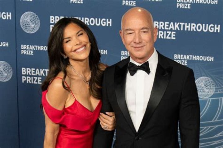 Discovering the Women in Jeff Bezos's Life: Past and Present Connections