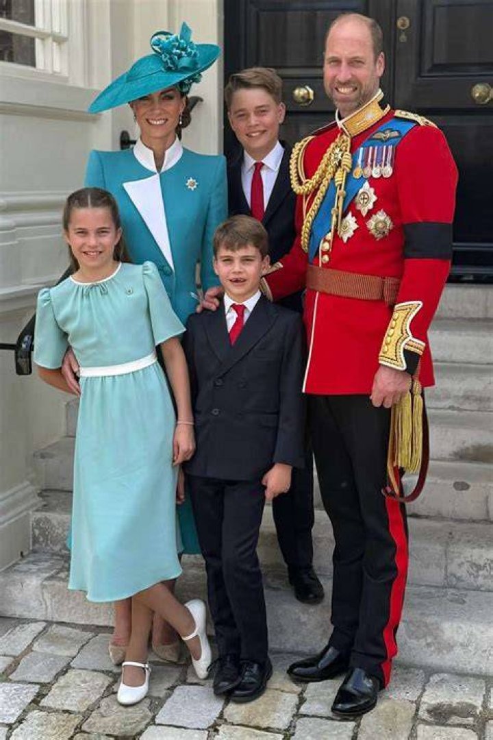 Does Kate Middleton Have a Full-Time Nanny? Unpacking Royal Childcare & English Grammar