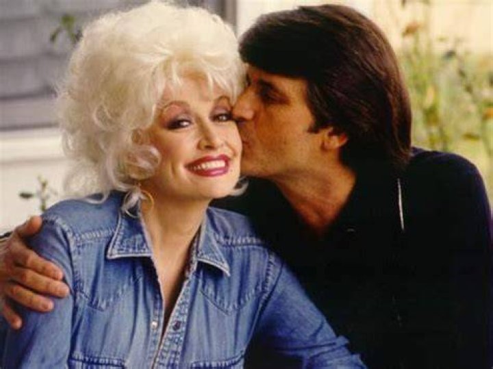 Dolly Parton and Carl Dean: A Love Story Beyond the Spotlight