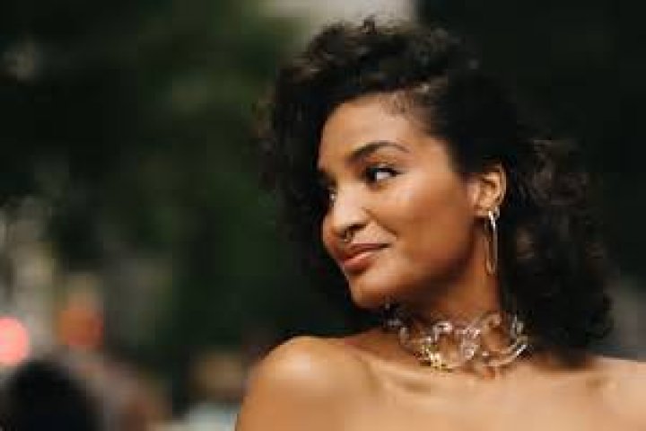 Erome Jameliz Ben&iacute;tez: A Rising Star in the World of Entertainment