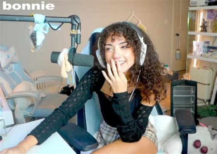 Exploring Bonnie Bruuse: The Streamer Behind Bonnierabbit's Digital Adventures