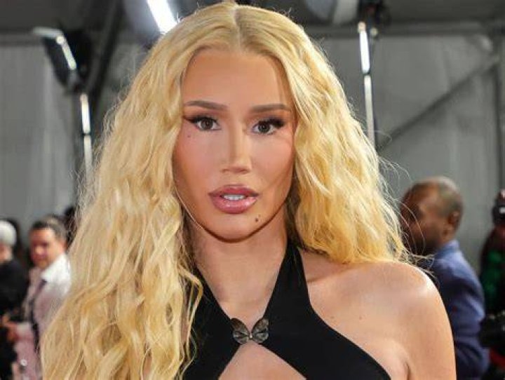 Exploring Iggy Azalea's Public Image: What Searches for 'Iggy Azalea Nudes' Really Mean