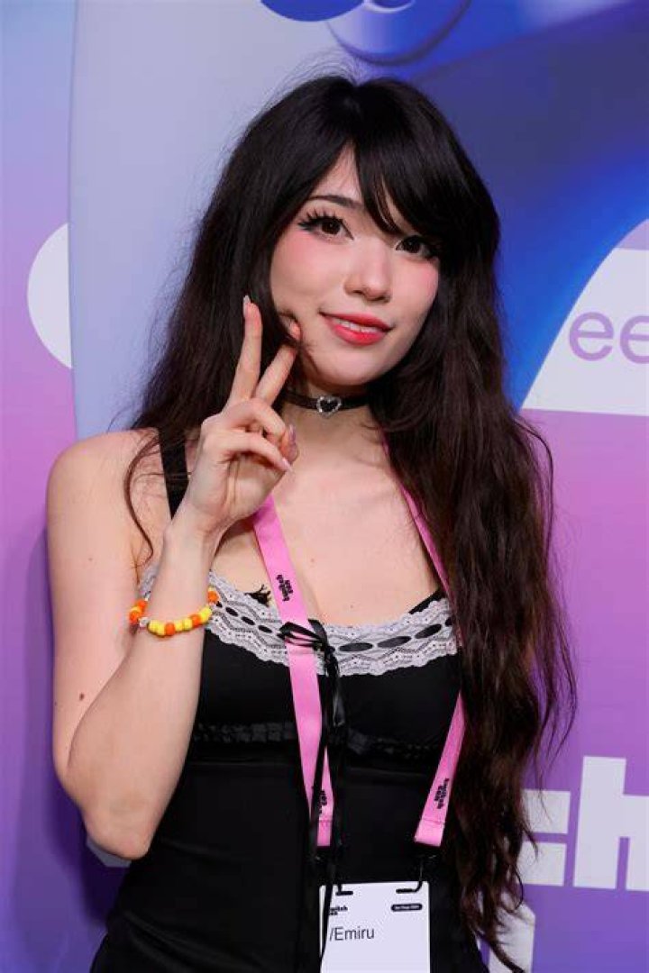Exploring the Buzz Around Emiru AI Nude and Digital Ethics