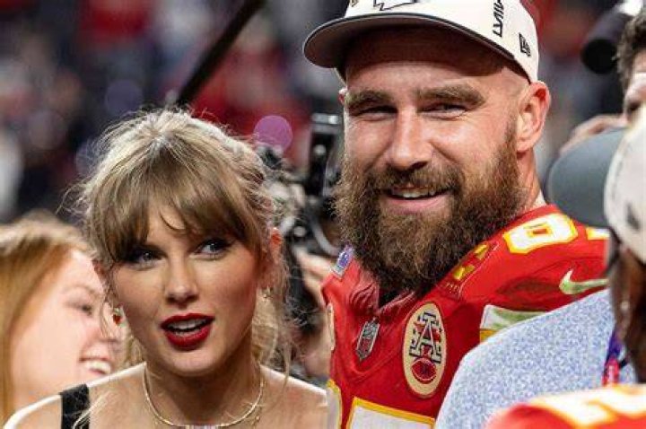 Exploring the Political Affiliation of Travis Kelce's Parents: A Deep Dive