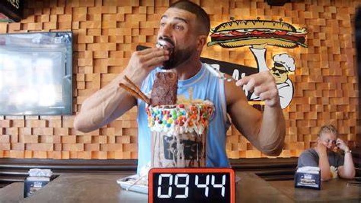 How Many Hotdogs Can James Webb Eat? Unpacking a Competitive Eater's Feats