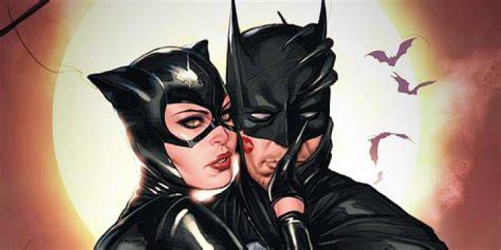 How Old Is Batman's Wife? Unraveling the Age of Selina Kyle