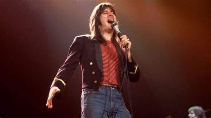 How Old is Steve Perry: Discovering the Iconic Voice of Journey's Age