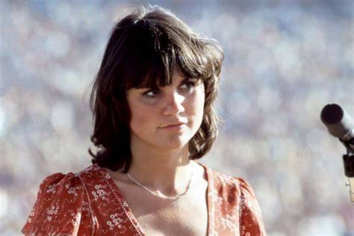 How Old Was Linda Ronstadt in 1969? Uncovering a Pivotal Year