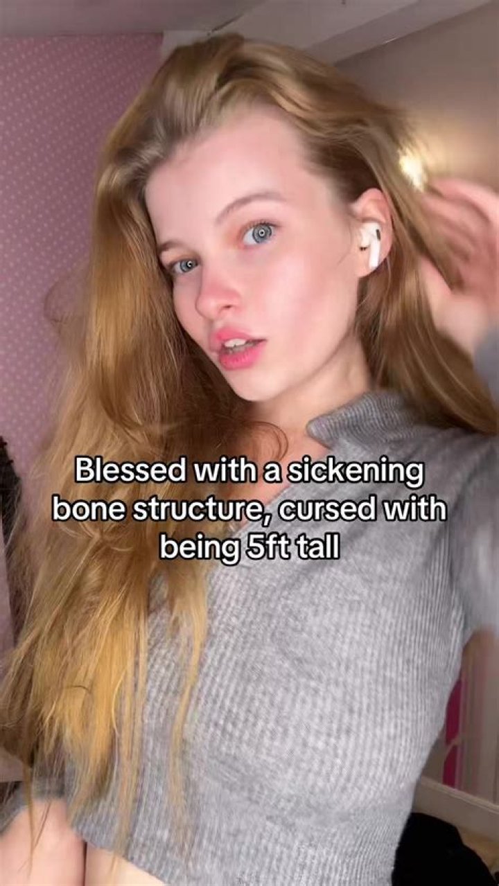 How Tall is Alex from TikTok? Uncovering the Stature of a Popular Creator