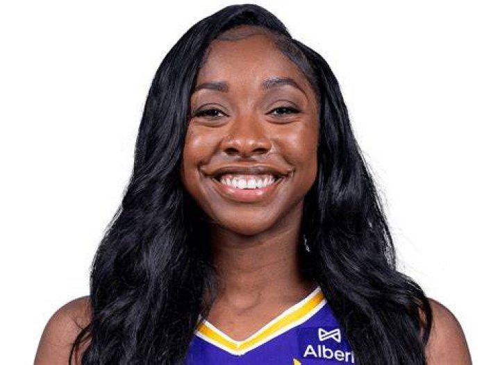 How Tall is Ari McDonald? Exploring the Stature of a WNBA Star