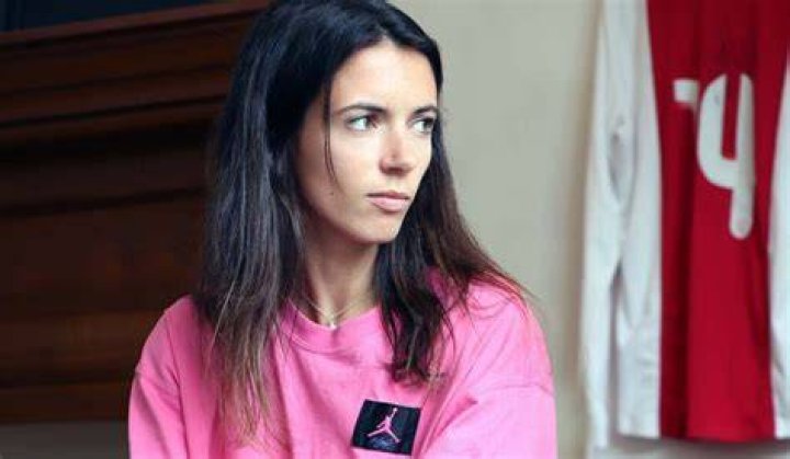 Is Aitana Bonmatí Married? Unraveling the Personal Life of a Football Star