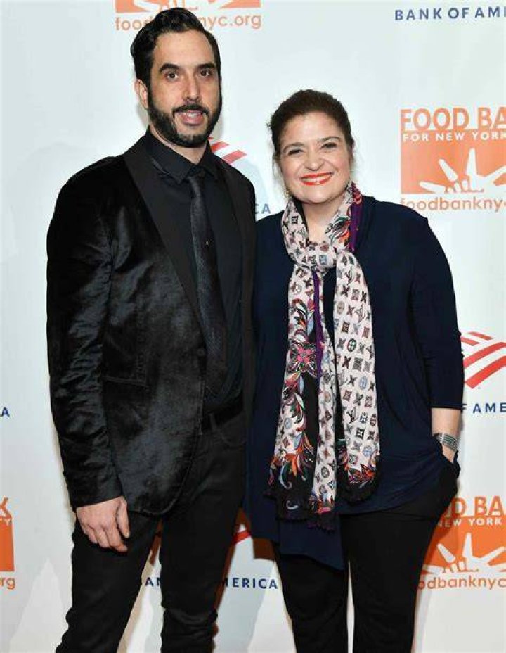 Is Alex Guarnaschelli Married? Her Current Relationship Status Revealed