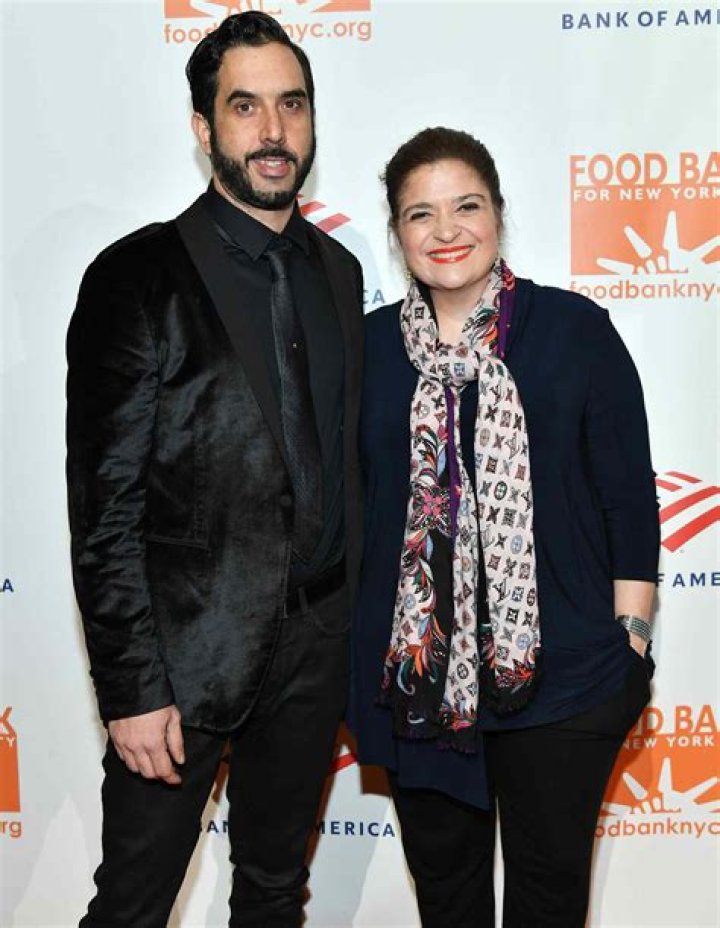Is Alex Guarnaschelli Married? Unpacking the Question with Our Available Information