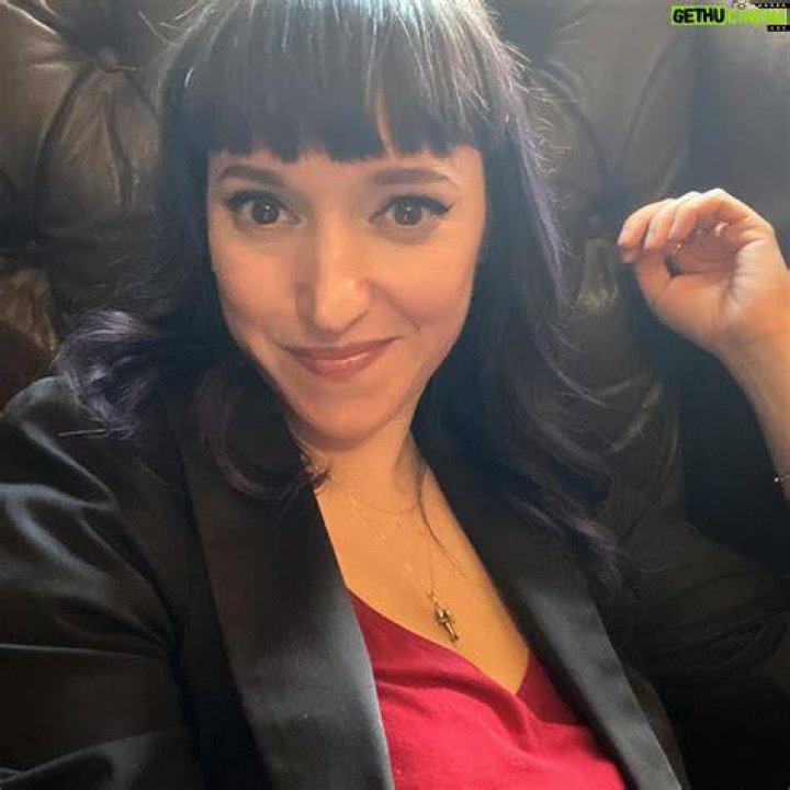 Is Amy Shira Teitel Single? Unpacking Her Relationship Status and Personal Life
