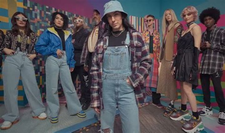 Is ChloÃ© Making a Comeback? Decoding the Iconic Brand's Return