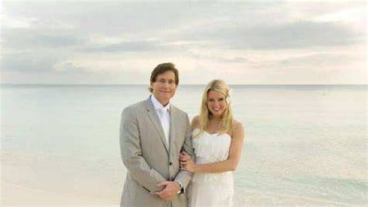 Is Pam Bondi Married to Greg Henderson? What We Know About Her Love Life