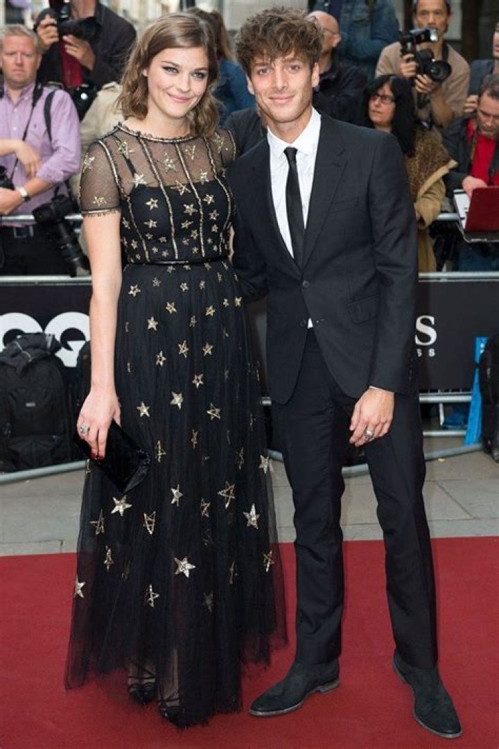 Is Paolo Nutini Married? Unpacking the Latest Reports and Public Interest