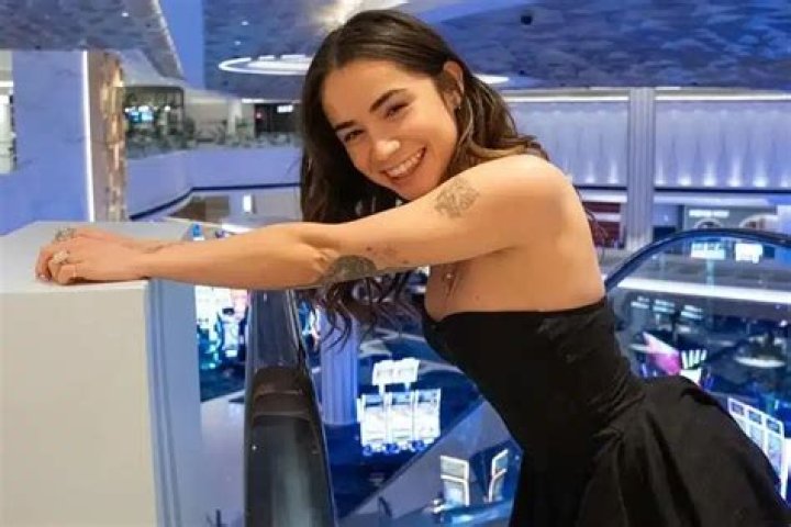 jameliz benitez smith: Who Is This Social Media Star Making Waves?