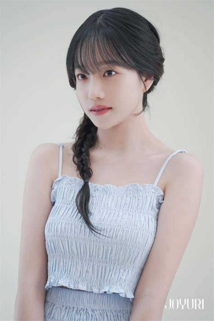Jo Yuri Bio: A Look at the Artist's Journey and Music Today