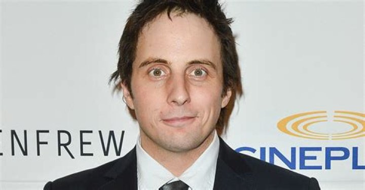 Jonny Harris Age: Uncovering the Details (Based on Available Information)