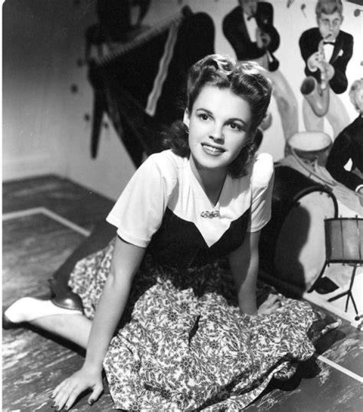 Judy Garland's Early Bloom: Unpacking Her Pivotal Years Around Age 18 and the Dawn of Stardom