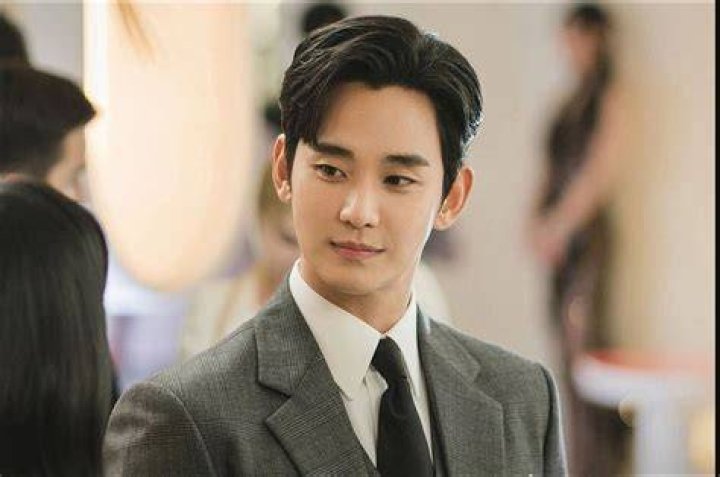 Kim Soo-hyun: A Closer Look at South Korea's Acclaimed Actor