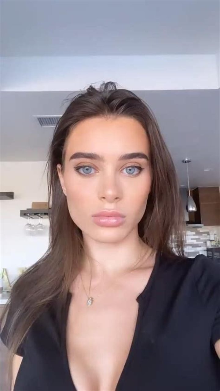 Lana Rhoades Biography: Unpacking the Journey of Amara Maple