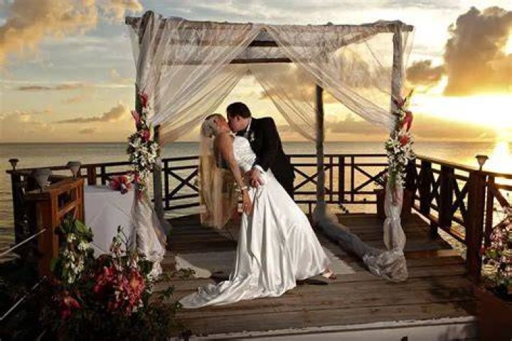 Lee Asher Married: The Journey of Love and Adventure