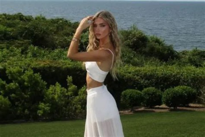 Liv Schmidt Before Weight Loss: A Look at the Start of Her Transformation