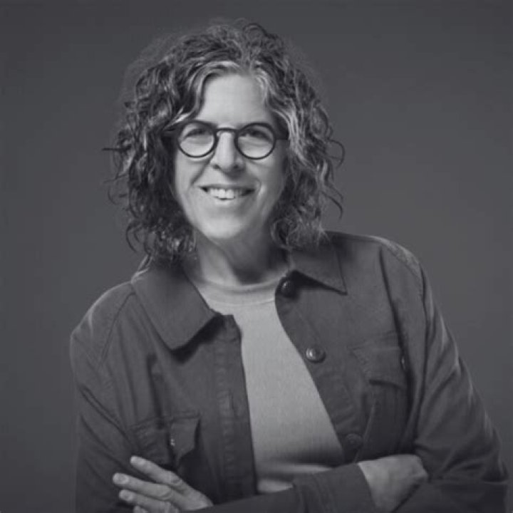 Liz Stewart Age: Exploring the Enduring Comfort and Innovation of Liz Lingerie